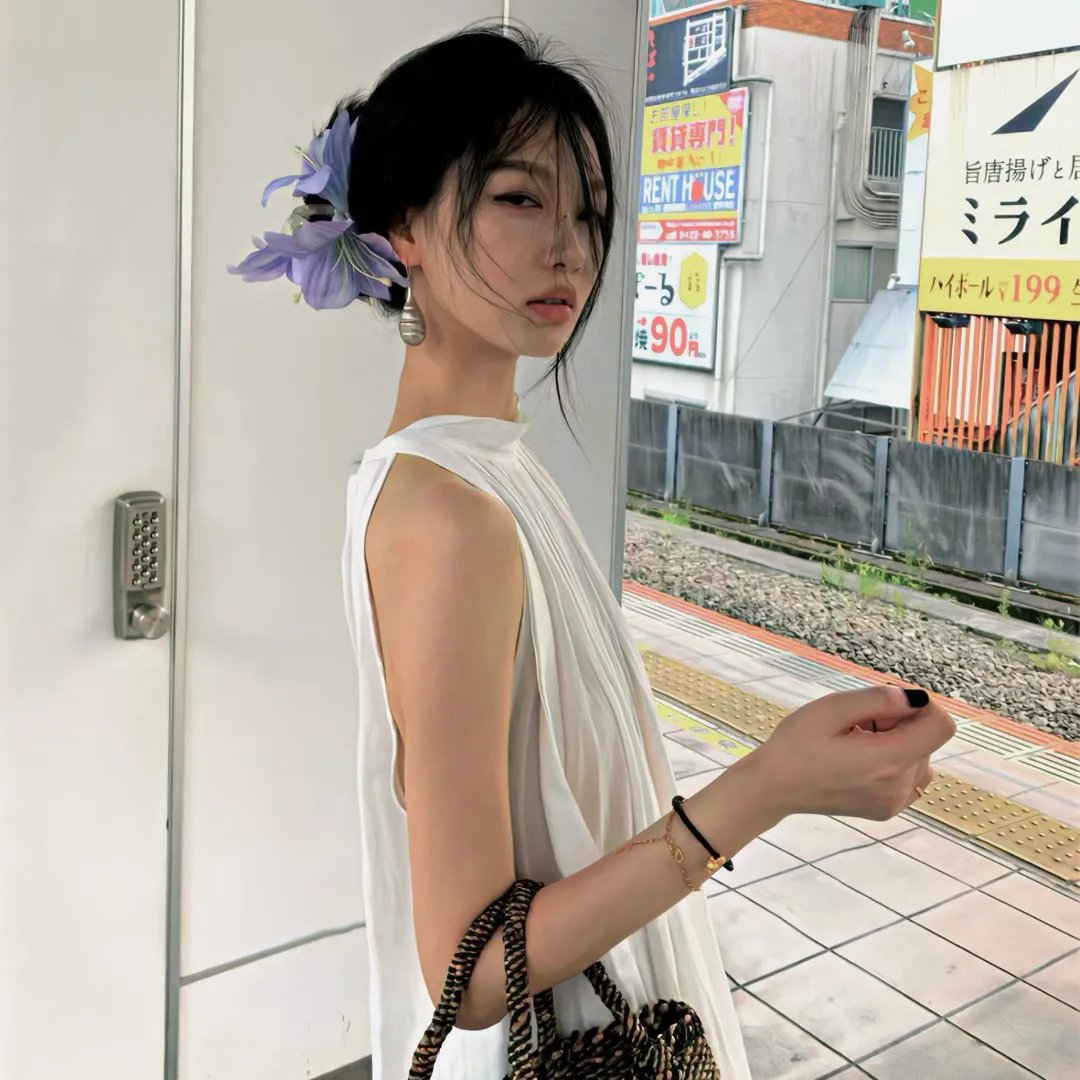 春色满园关不住